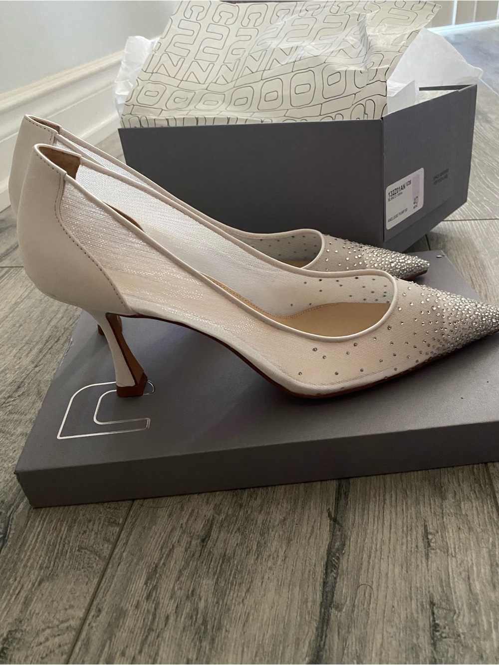 Lola Cruz White Embellished Mesh Pumps Size 40
